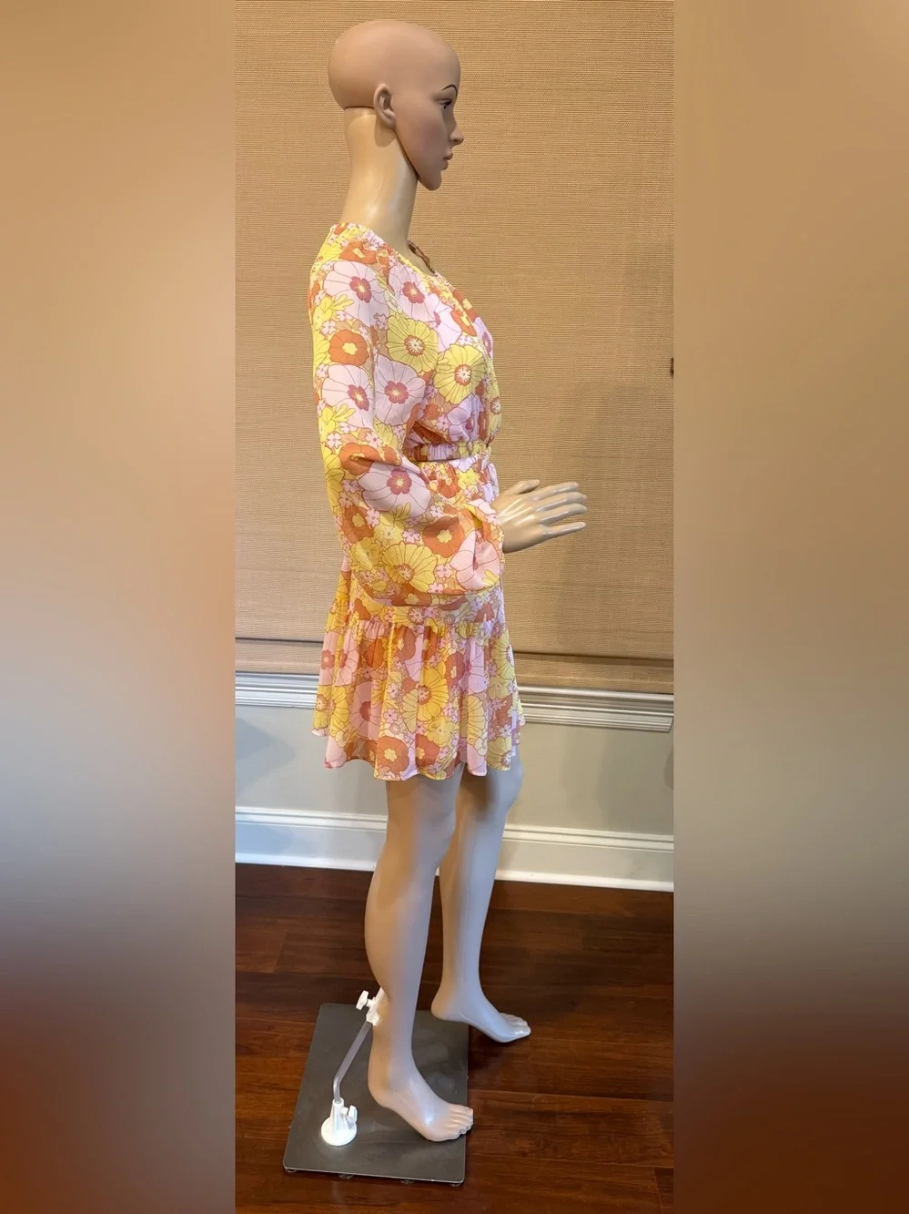 Steve Madden Pink & YellowFloral Cut Out Dress Size XS NWOT - Picture 3 of 13